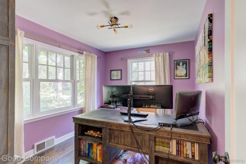 Tiny photo for 25844 Salem Road, Huntington Woods City, MI 48070 (MLS # 20261083180)