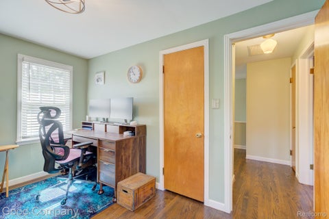 Tiny photo for 25844 Salem Road, Huntington Woods City, MI 48070 (MLS # 20261083180)