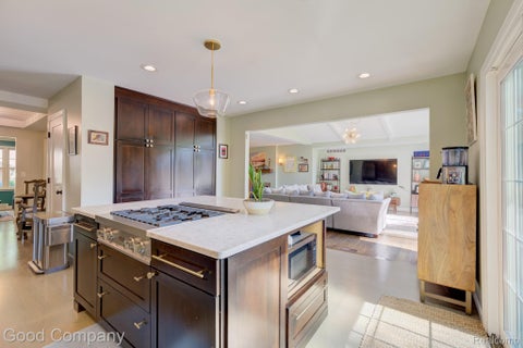 Tiny photo for 25844 Salem Road, Huntington Woods City, MI 48070 (MLS # 20261083180)