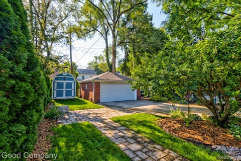 Tiny photo for 25844 Salem Road, Huntington Woods City, MI 48070 (MLS # 20261083180)