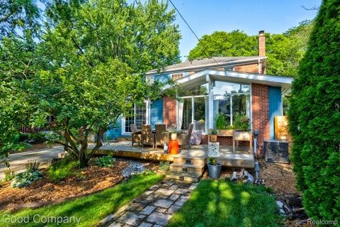 Tiny photo for 25844 Salem Road, Huntington Woods City, MI 48070 (MLS # 20261083180)