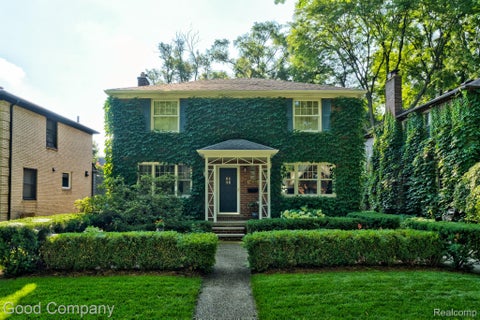 Tiny photo for 25844 Salem Road, Huntington Woods City, MI 48070 (MLS # 20261083180)