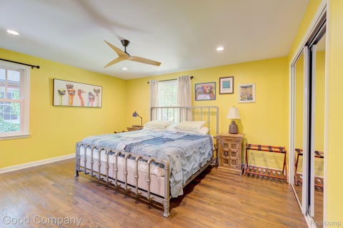 Tiny photo for 25844 Salem Road, Huntington Woods City, MI 48070 (MLS # 20261083180)