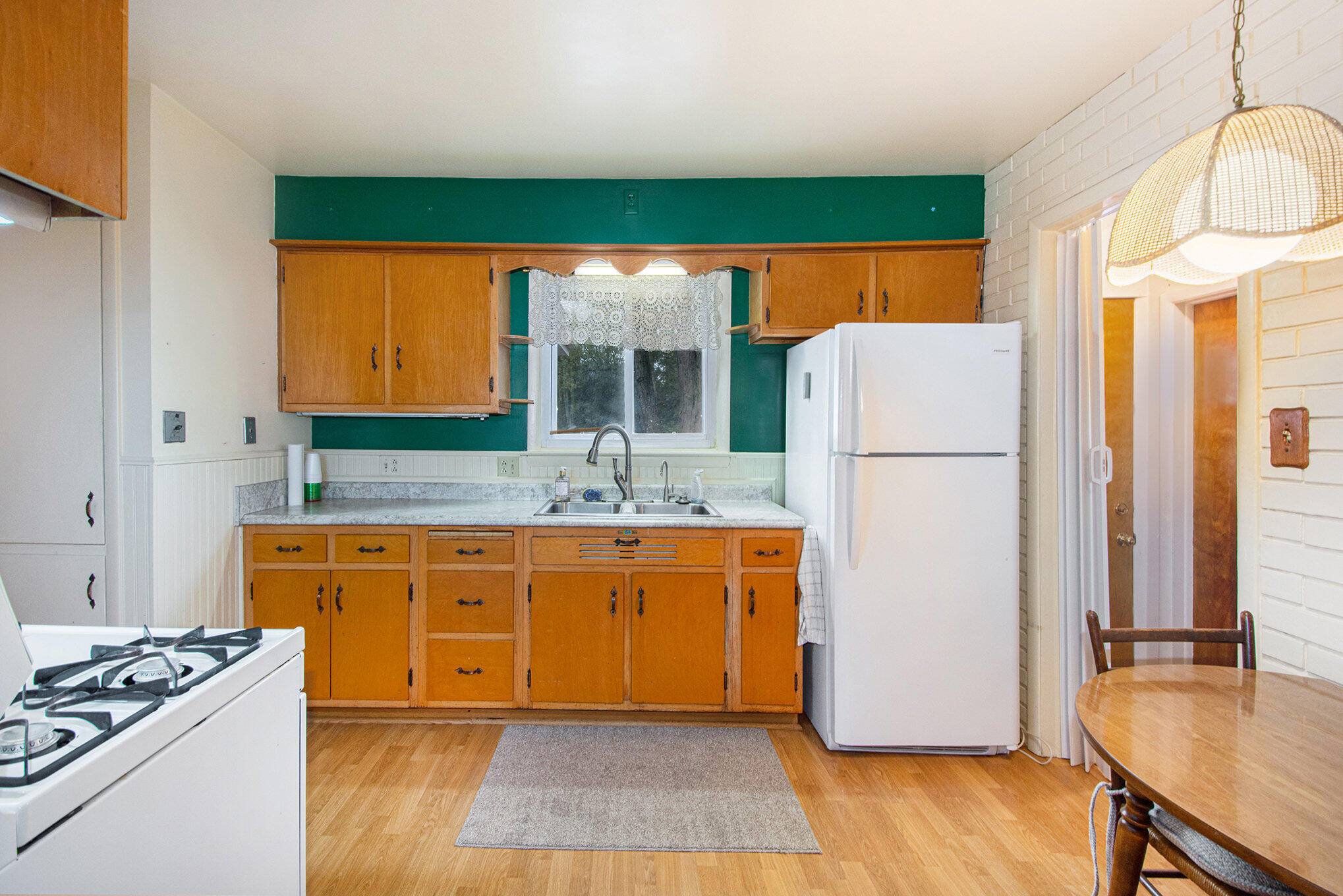 760 Woodbine Boulevard