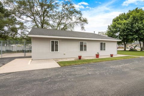 931 Duell Road Garfield Charter Township MI 49686