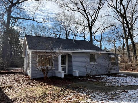 14974 Groesbeck Street Grand Haven Charter Township MI 49417