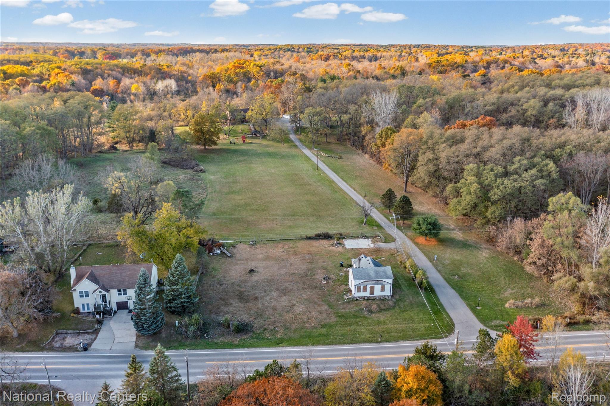 8292 Pettysville Road