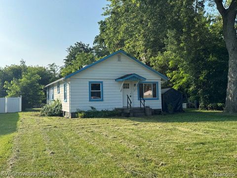 5821 FELSKE Drive Brighton Township MI 48116