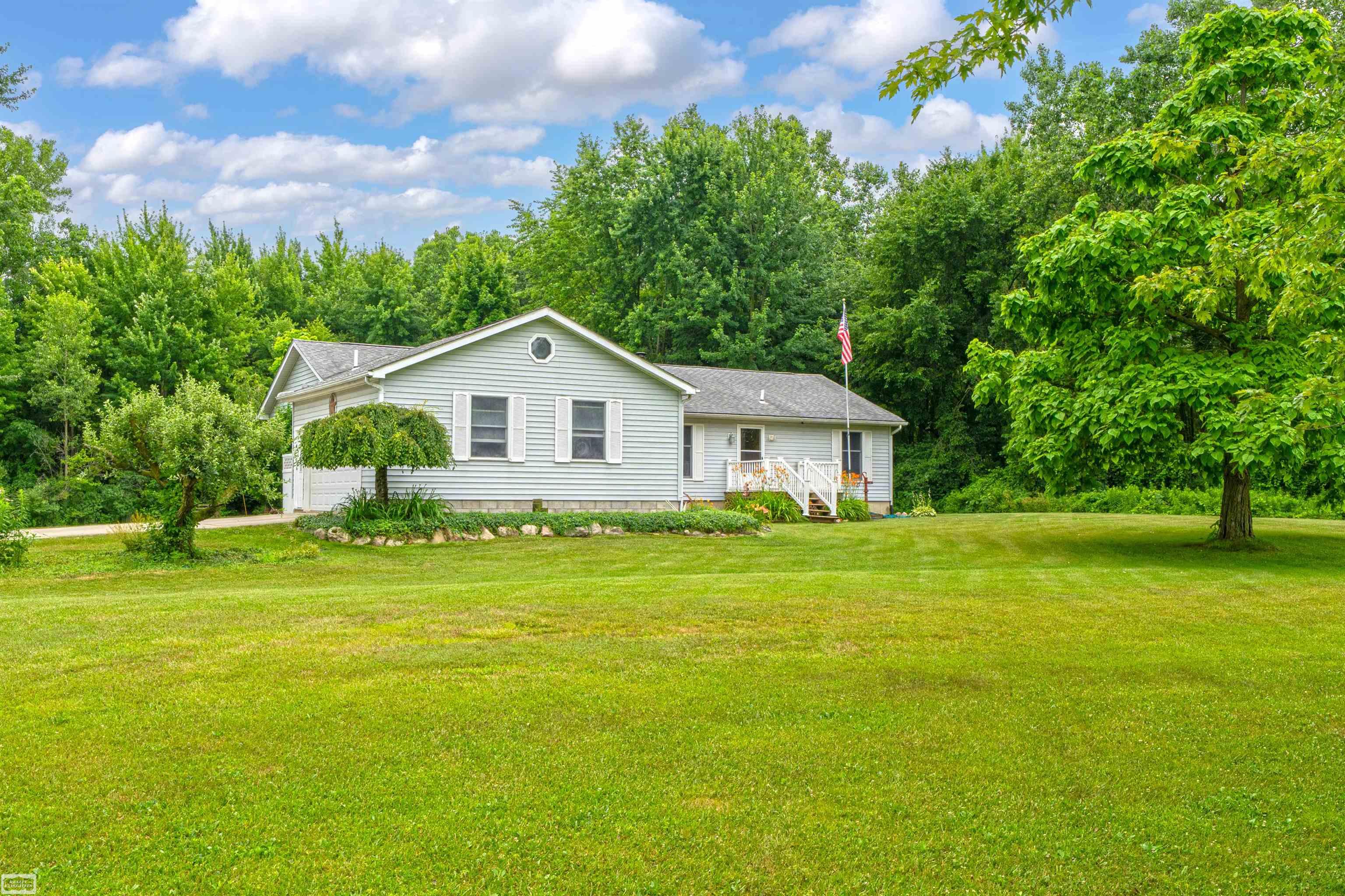 6219 Short Cut Road