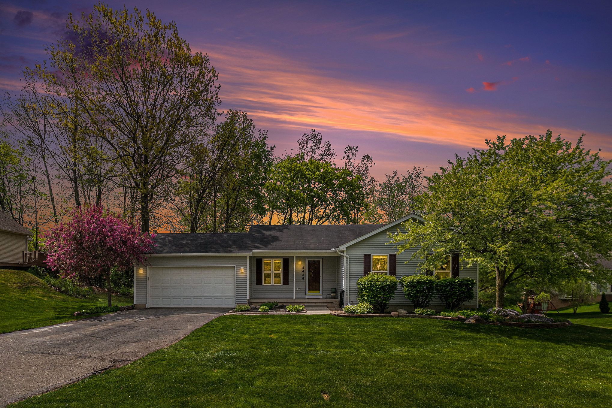 2438 MELVIN Drive