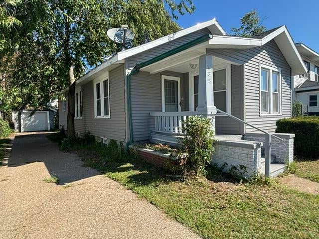 635 E Main Street