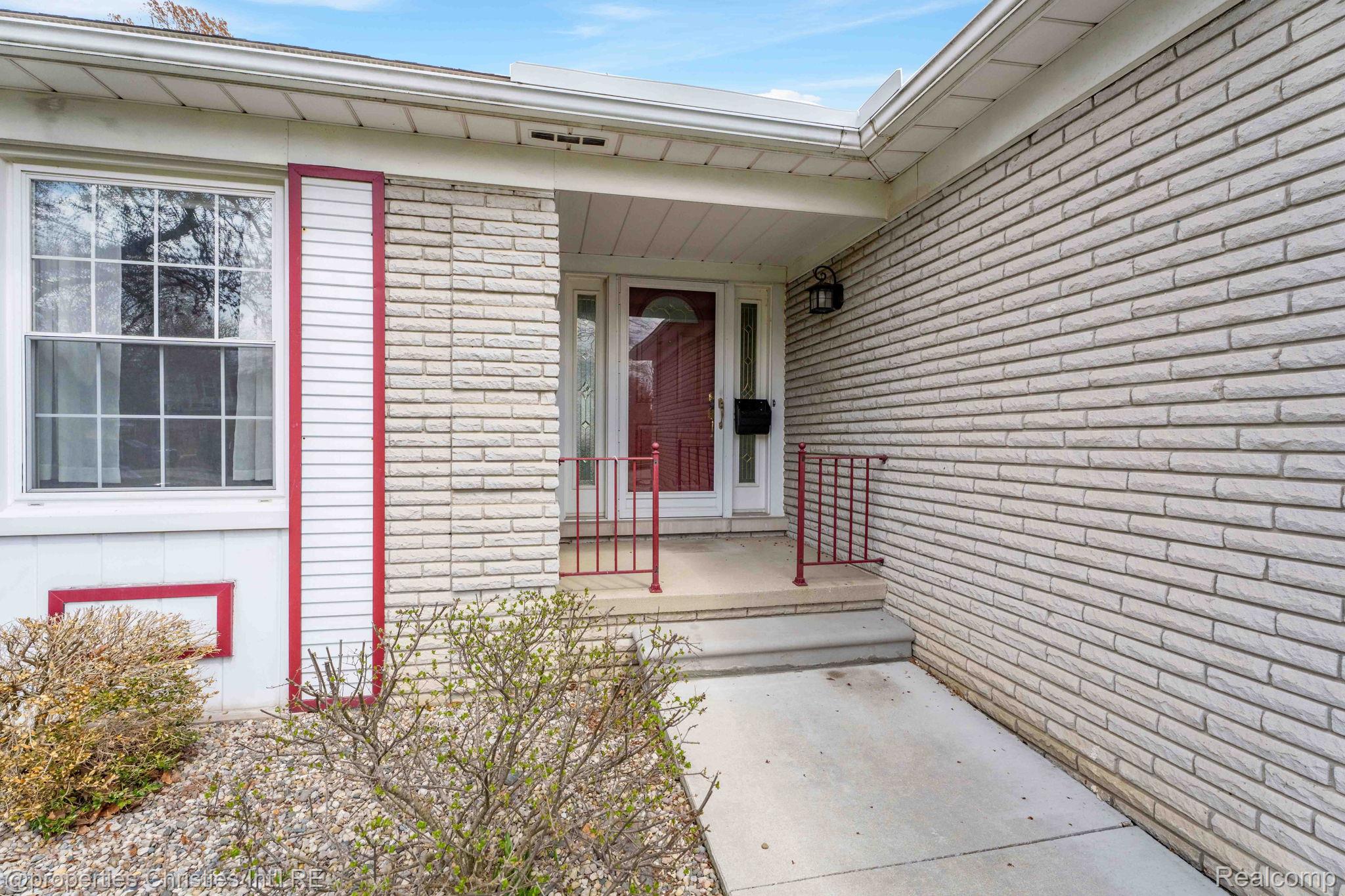 36004 Whitcomb Street