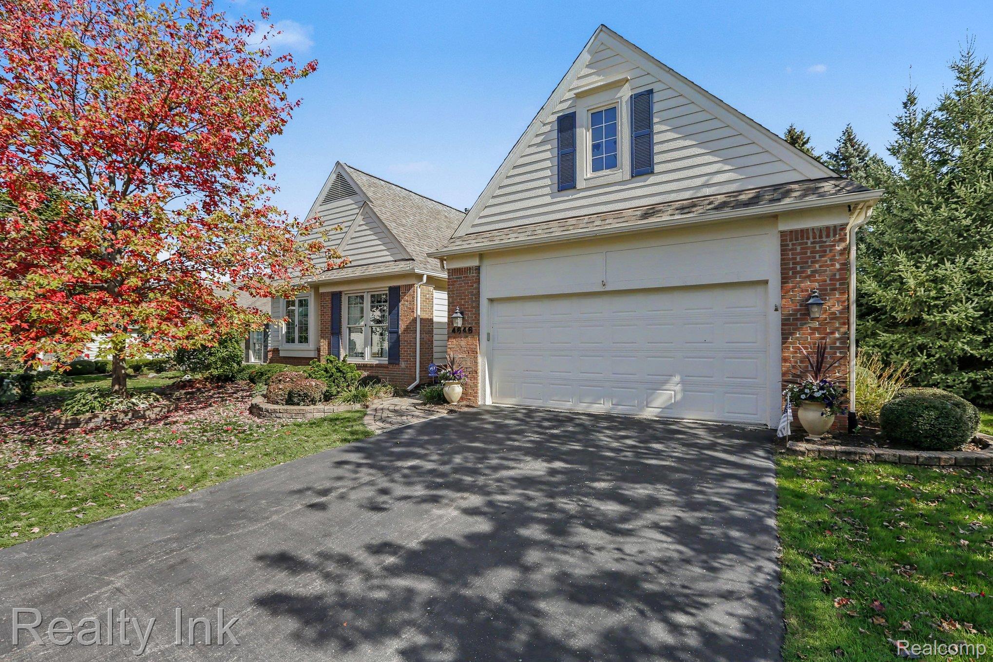 4646 Roundtree Drive