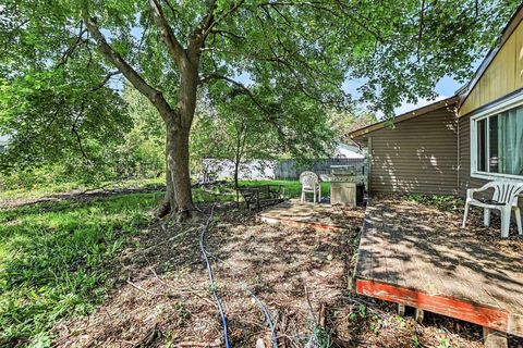 Tiny photo for 1200 love Street, Midland City, MI 48642 (MLS # 61050209513)