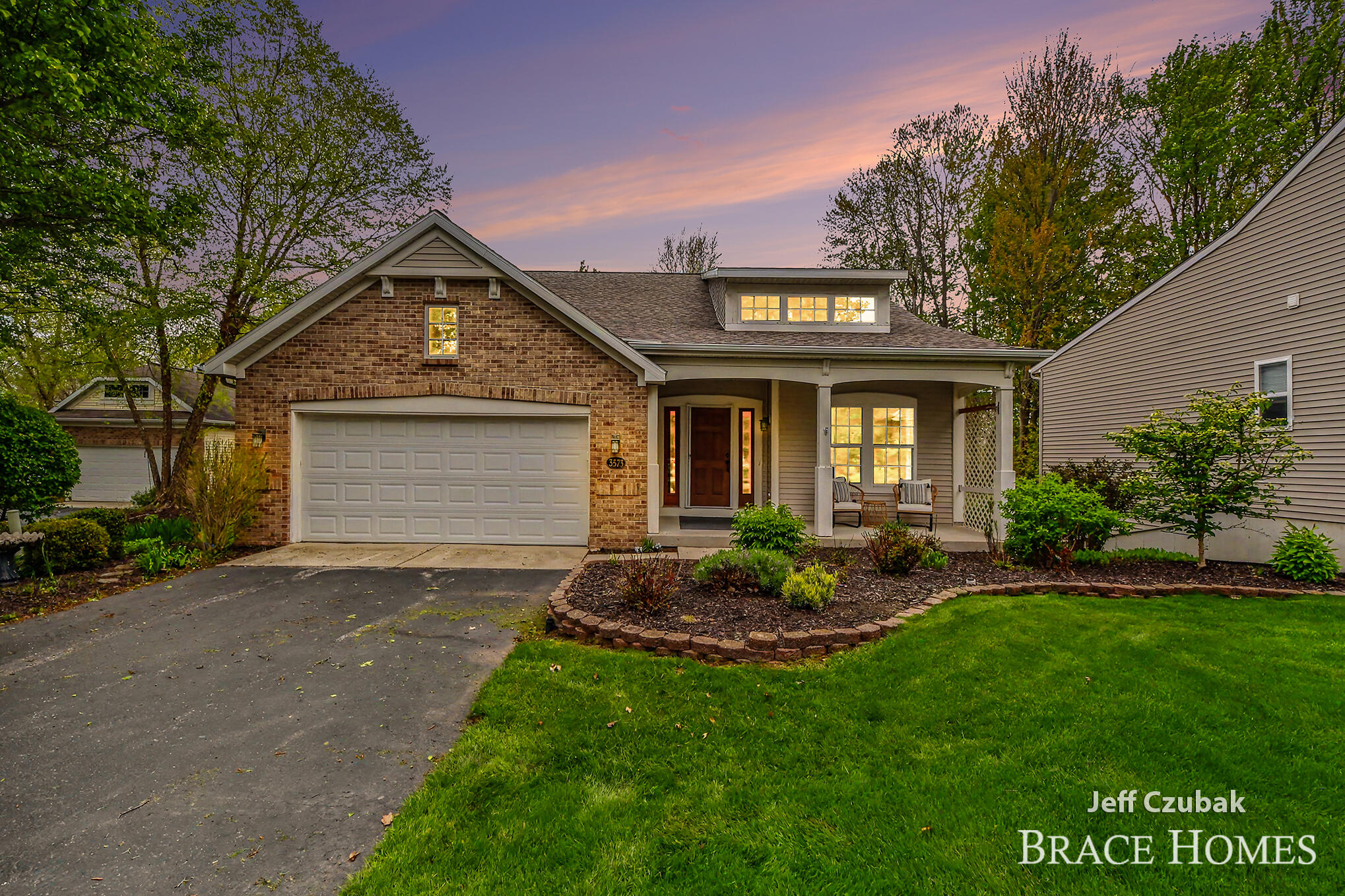 3573 Mill Point Drive SE