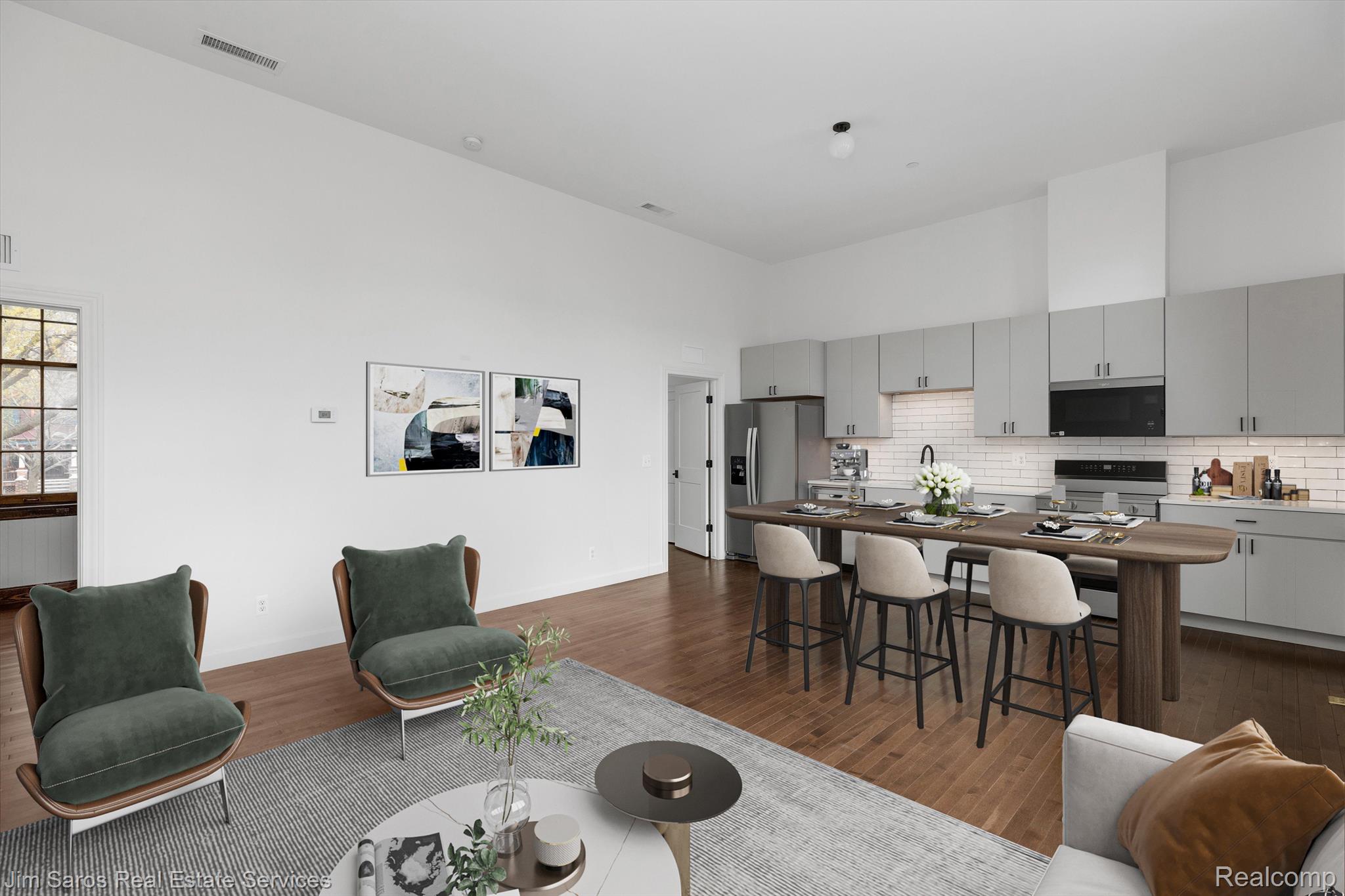 389 Saint Clair Avenue