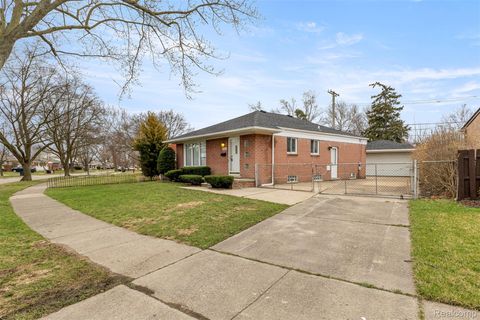 8316 Roosevelt Street Taylor City MI 48180
