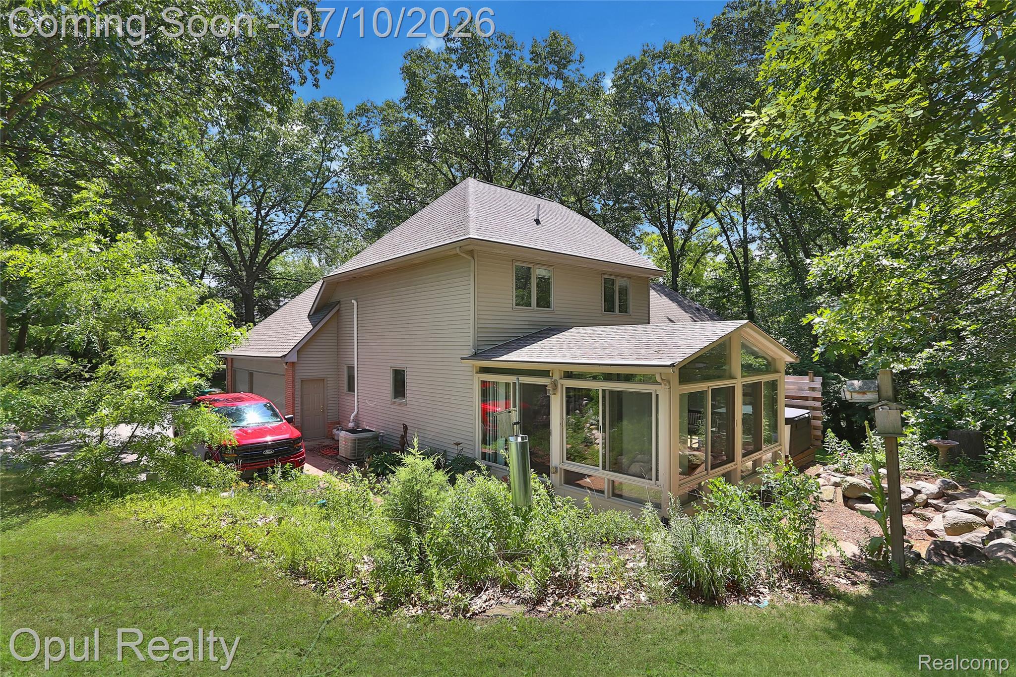 7725 Partridge Hill Drive