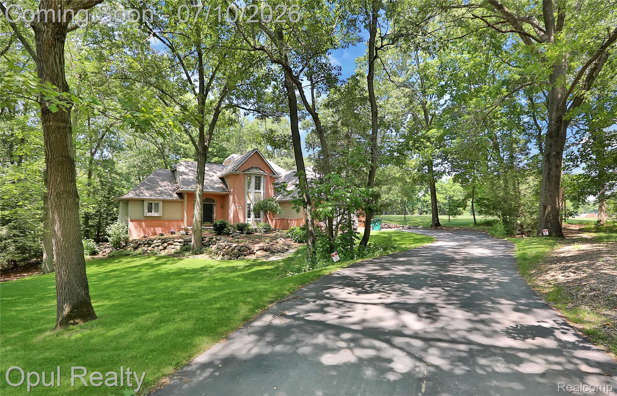 7725 Partridge Hill Drive