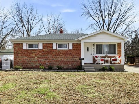 847 Carolina Marysville City MI 48040