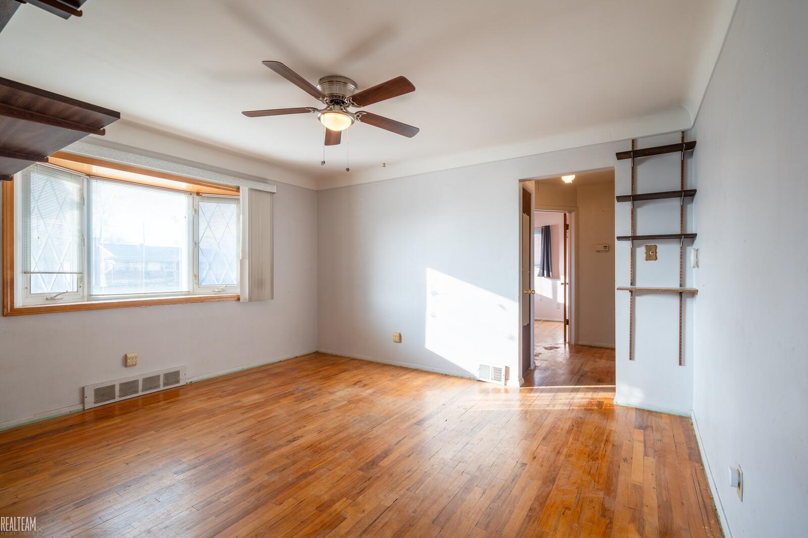 2159 Parliament Drive