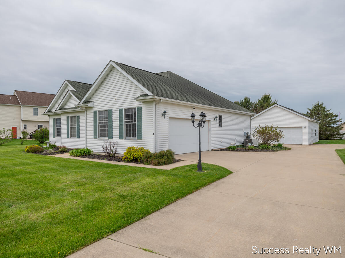 27836 Manchester Circle