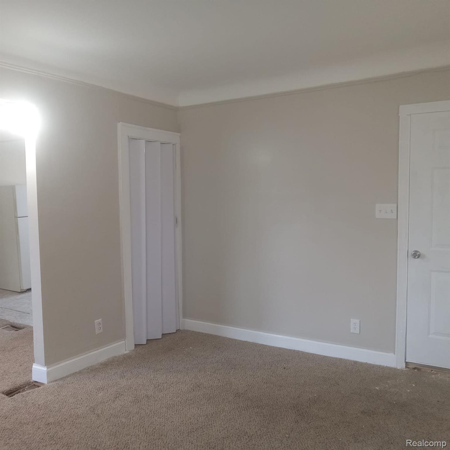 Detroit City, Michigan 48224, United States, 3 Bedrooms Bedrooms, ,2 BathroomsBathrooms,Residential,Active,164067