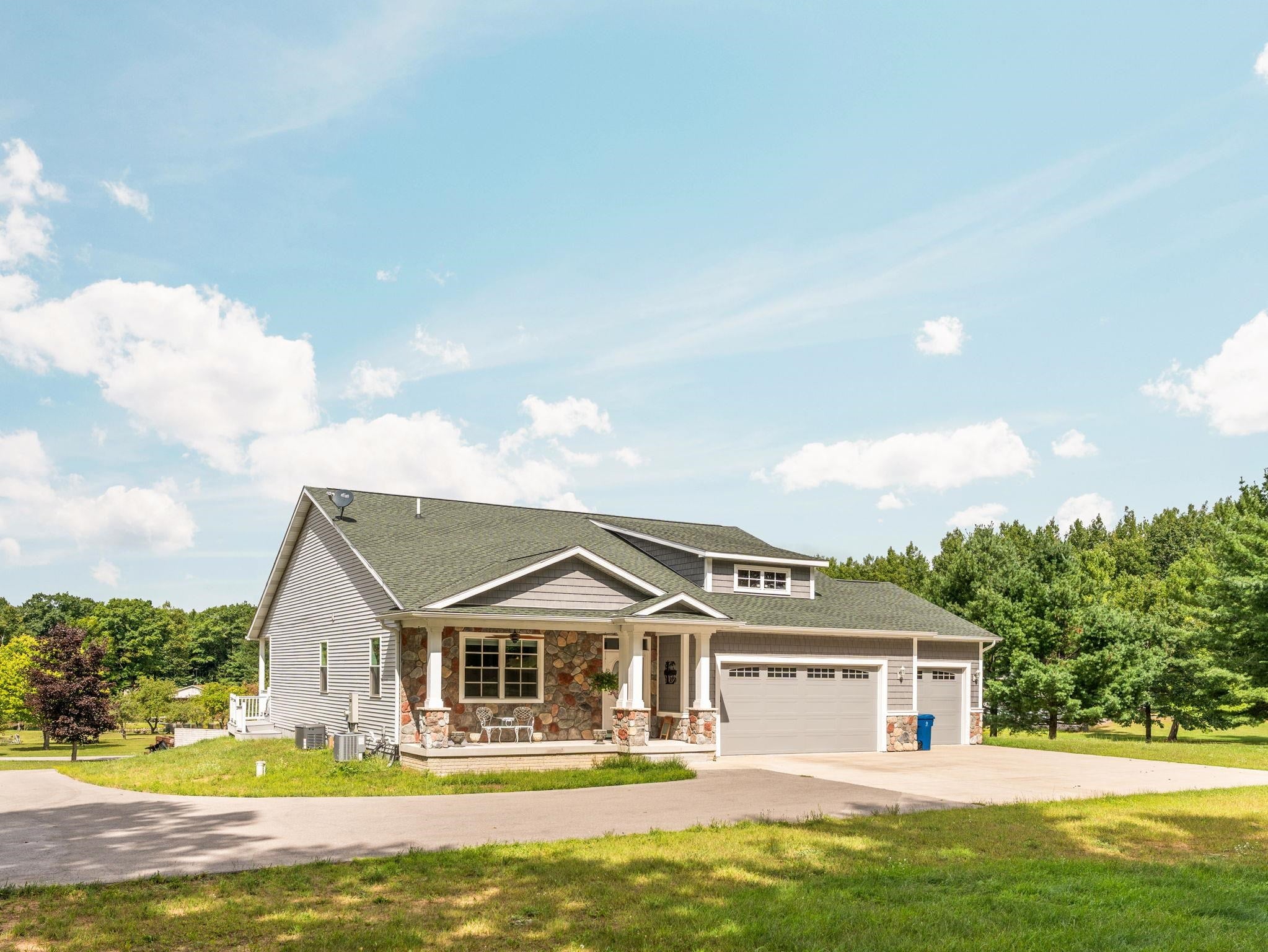 2229 S Loxley Road