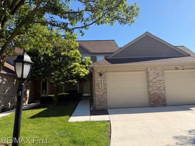 3865 Hunters Way Court