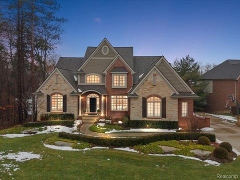 3303 Timberlake Drive Commerce Charter Township MI 48390