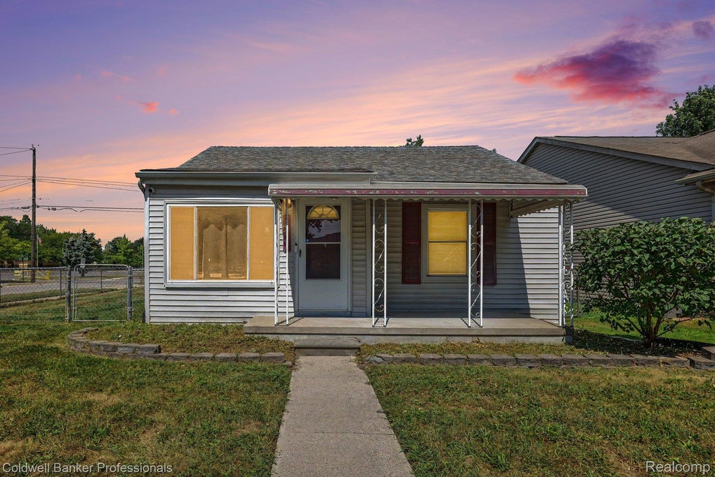 Photo of 20409 Colman Street, Clinton Charter Township, MI 48035 (MLS # 20261071648)