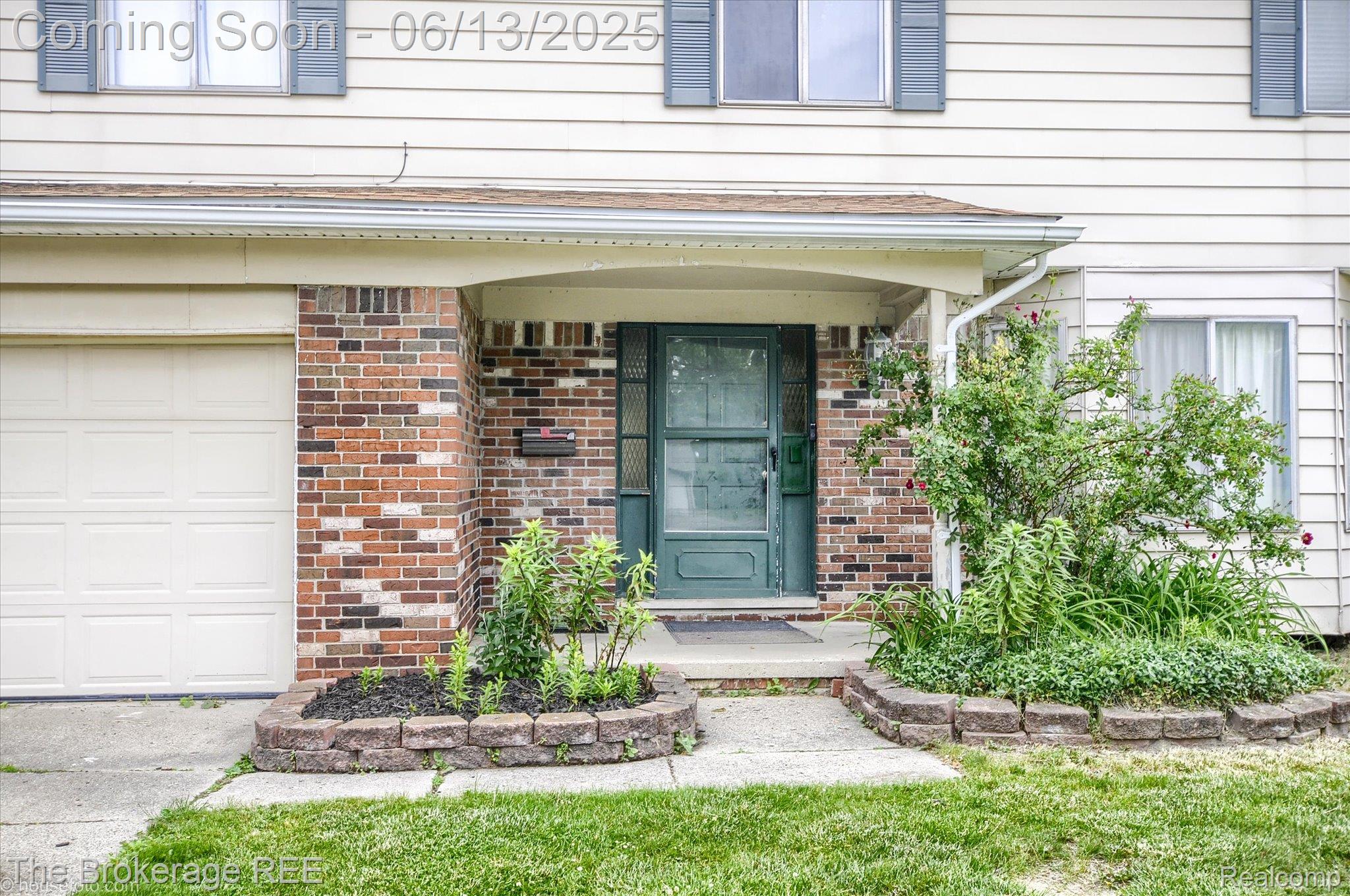 732 E Grand Blanc Road