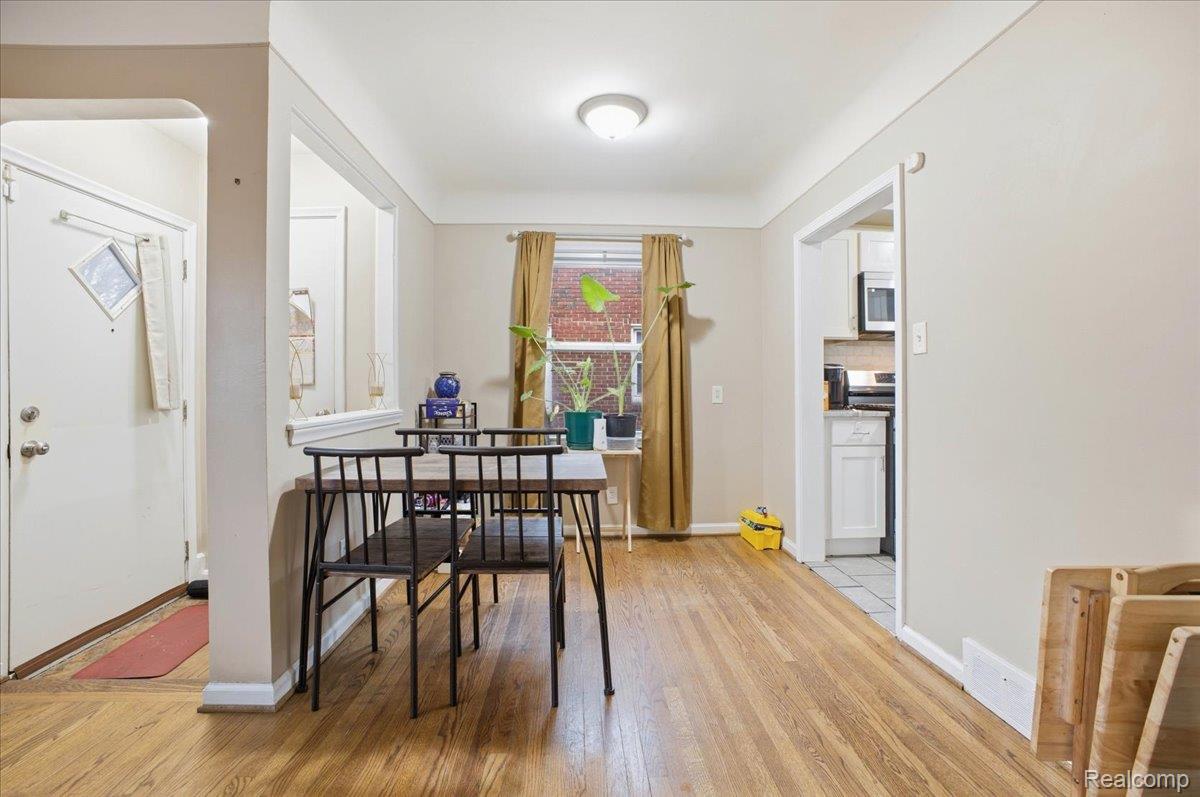 21440 Prestwick Avenue