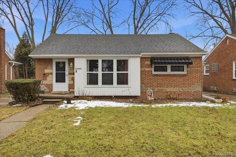 21440 Prestwick Avenue Harper Woods City MI 48225