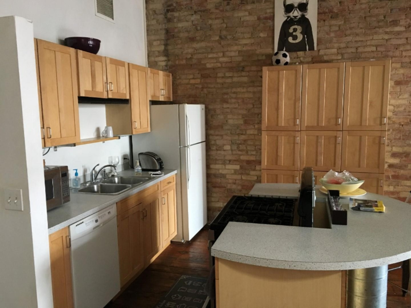 111 Division Avenue S
