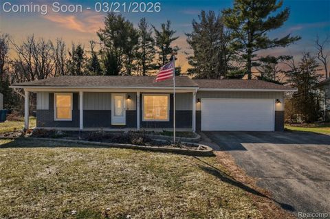 9155 Satelite Drive White Lake Charter Township MI 48386