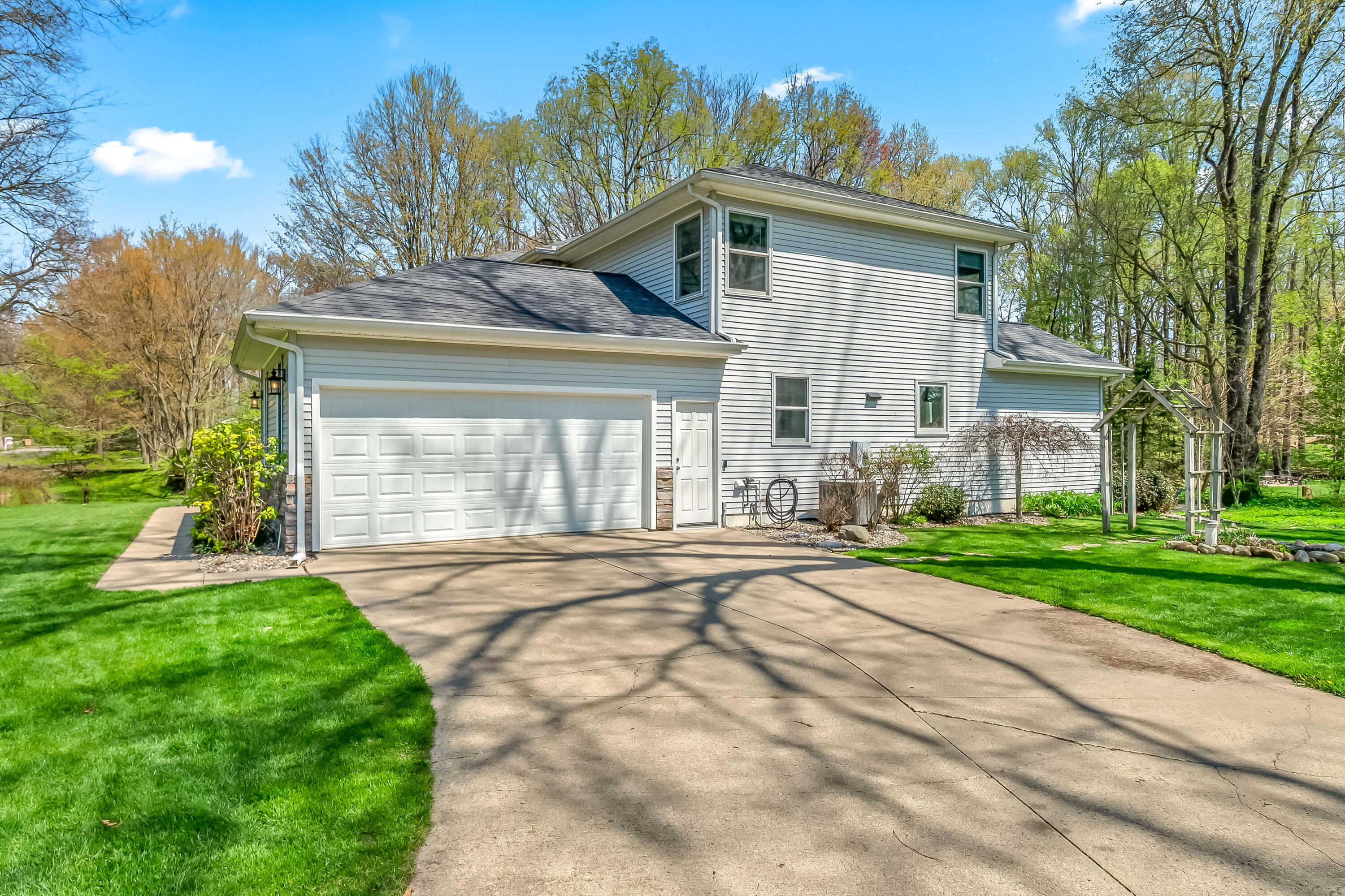 15660 Kesselwood Trail