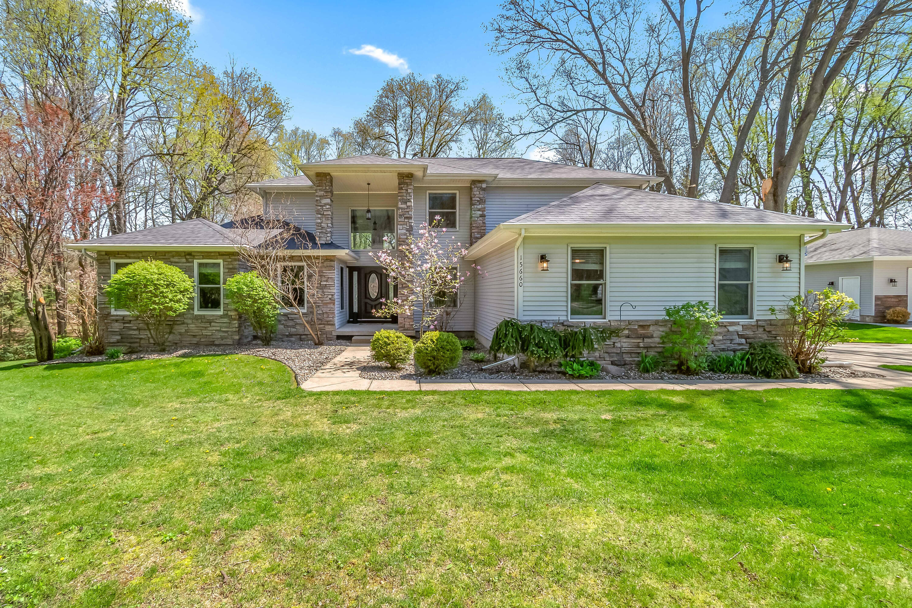 15660 Kesselwood Trail