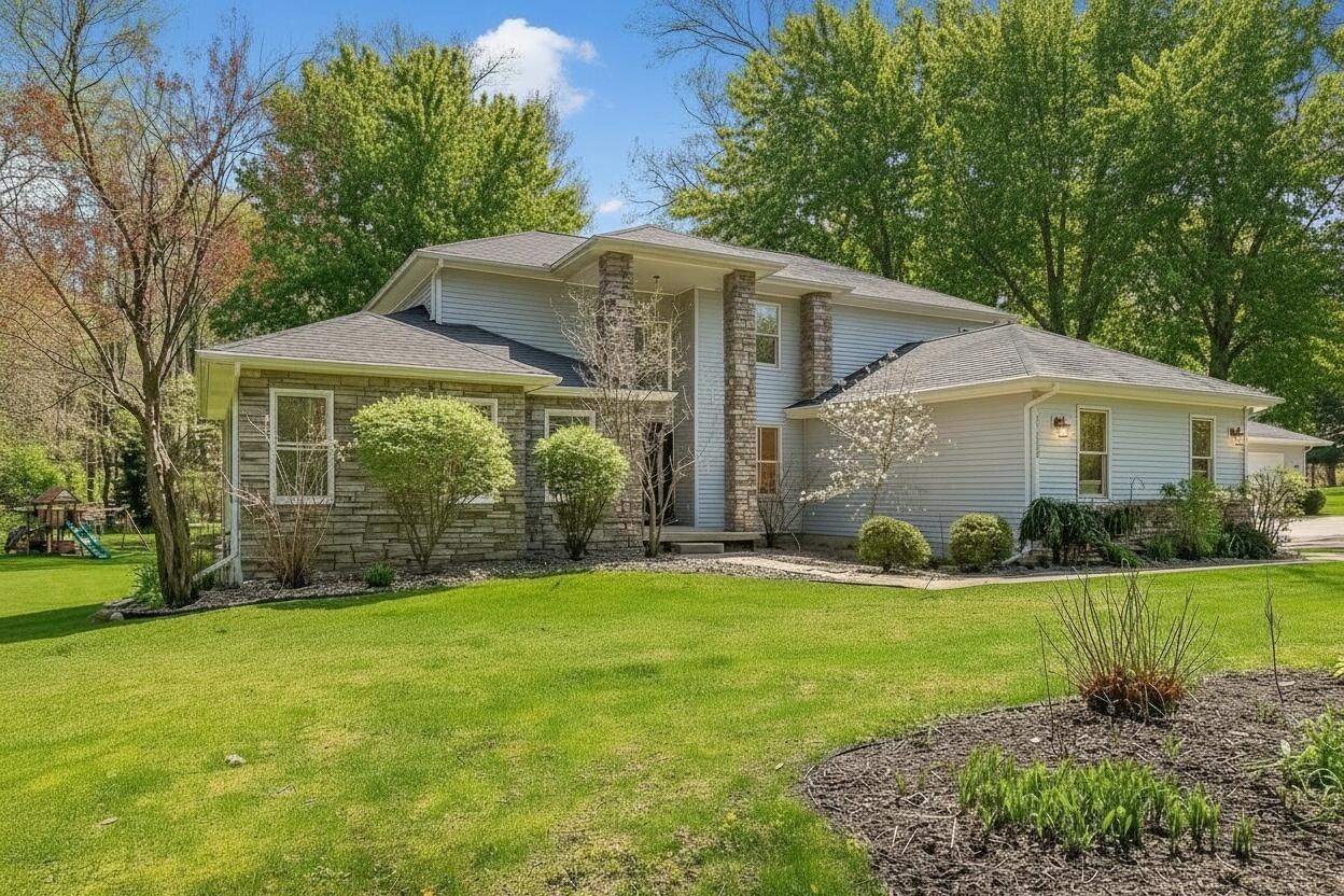 15660 Kesselwood Trail