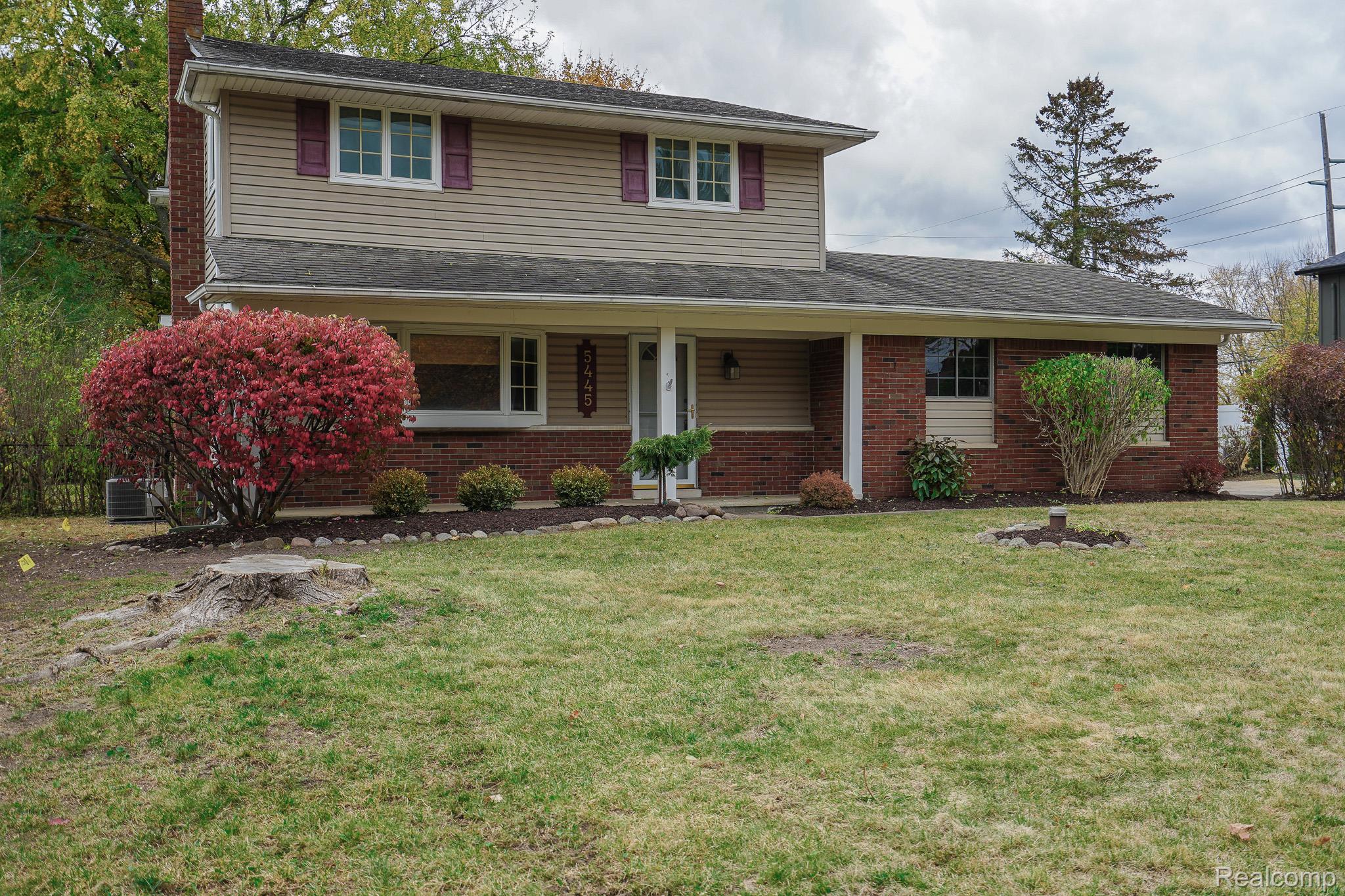 5445 Frankwill Avenue