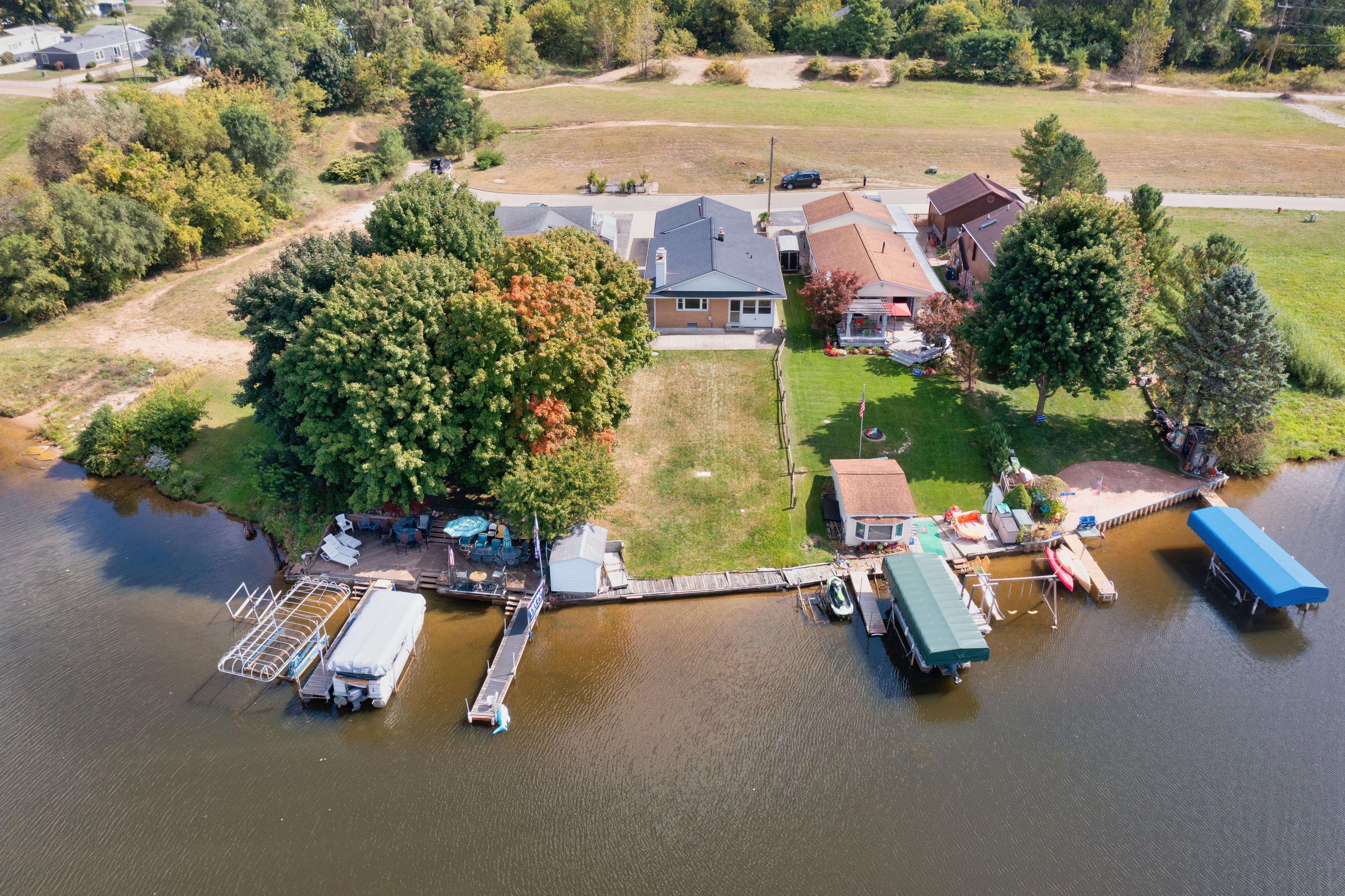 2615 WOODLAND COVE Drive