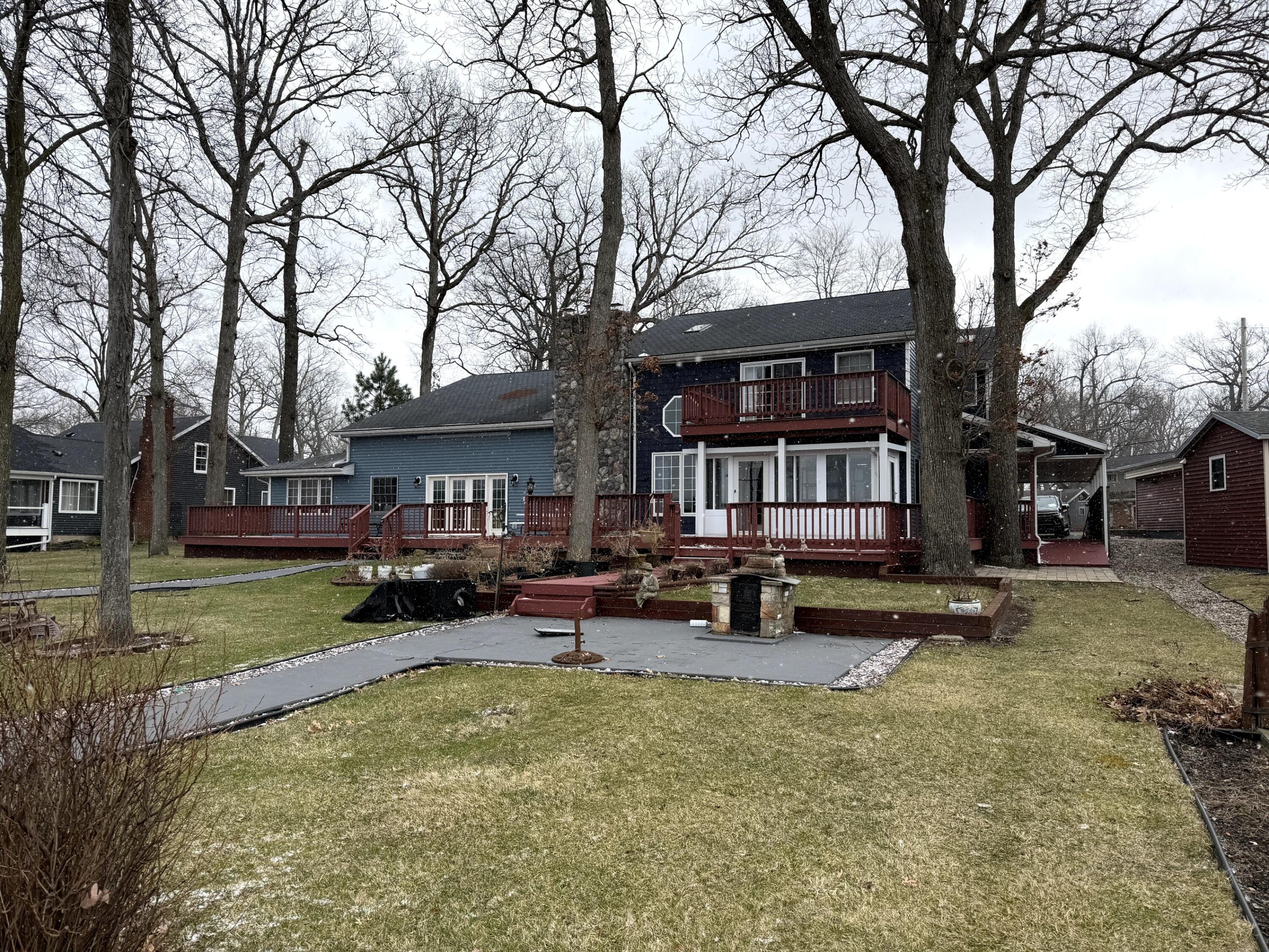 2454 Oakwood Drive