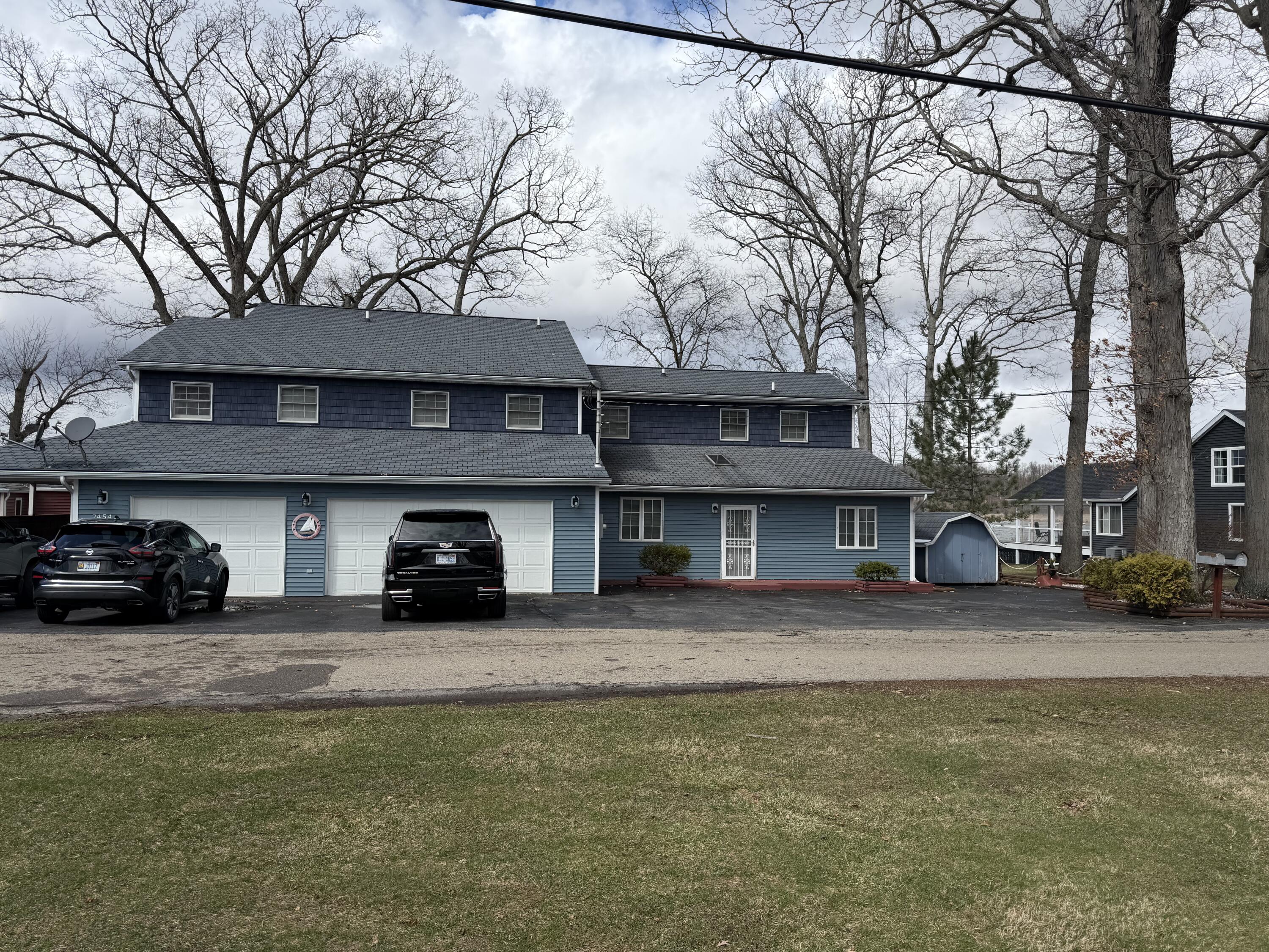 2454 Oakwood Drive