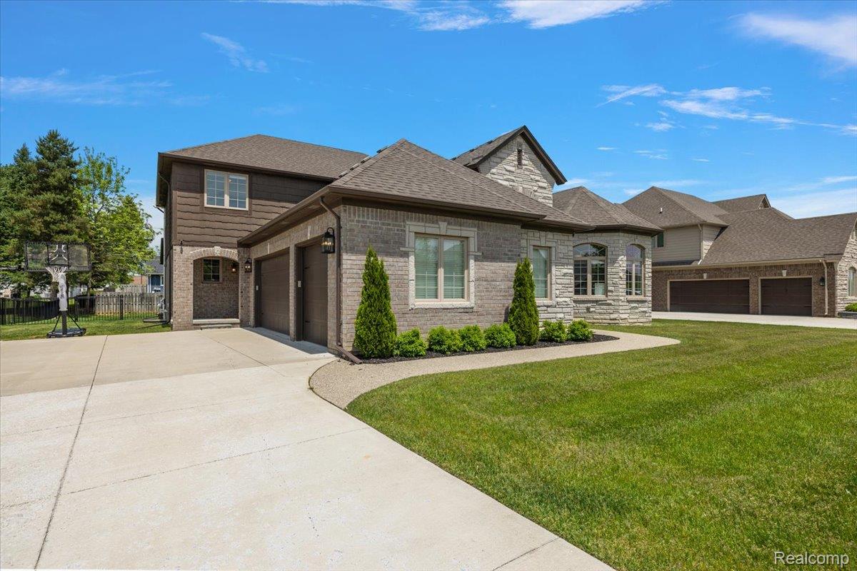 7659 Crimson Court