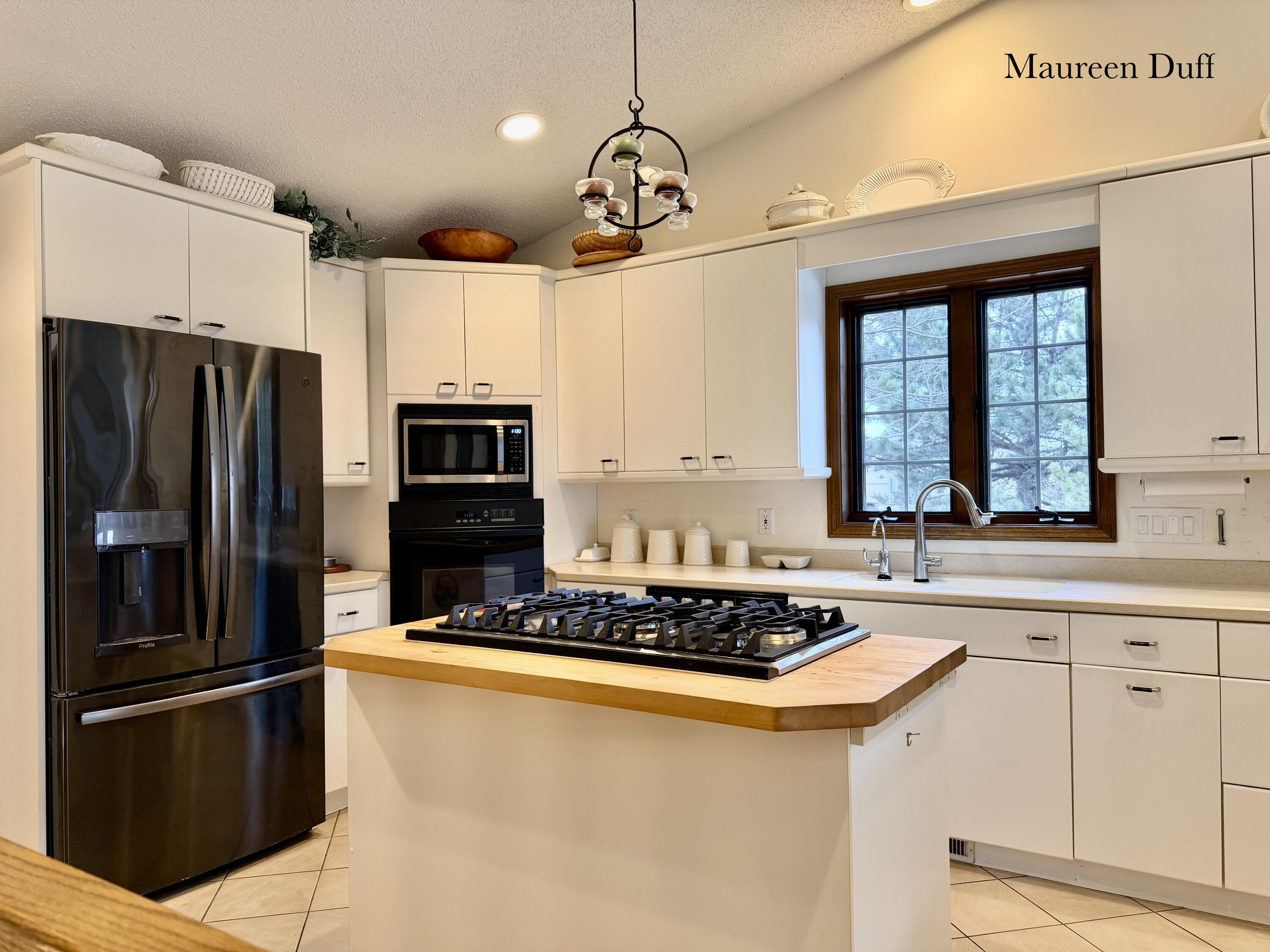 1554 E Harbour Towne Circle 73