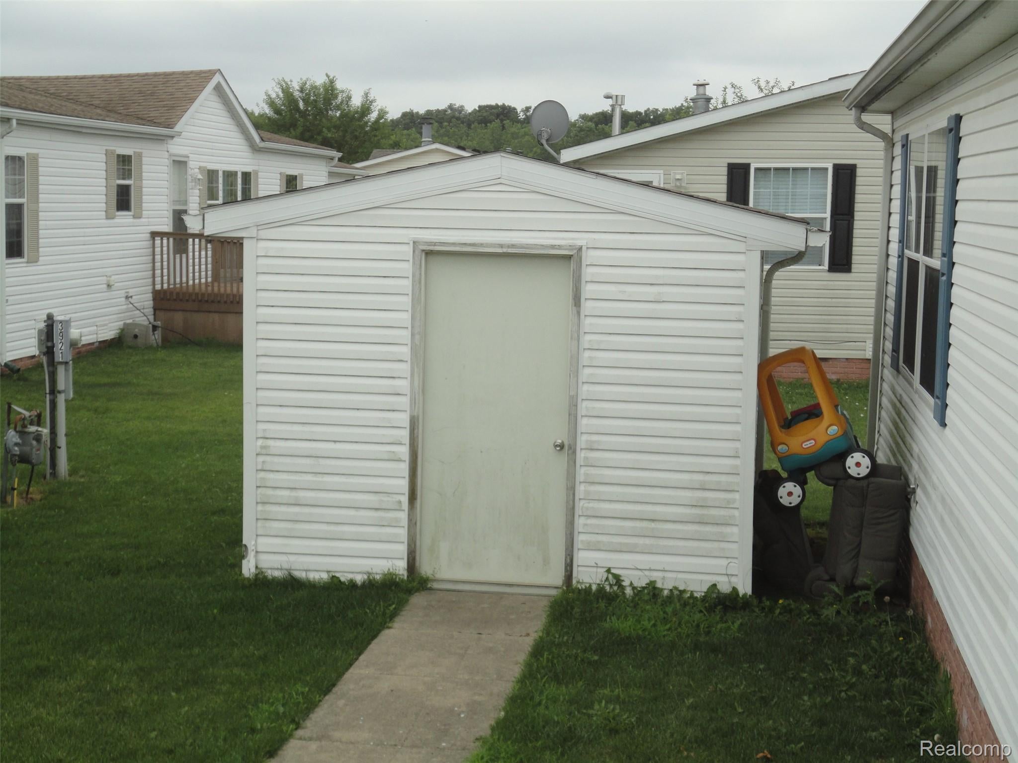 3931 Megans Ridge