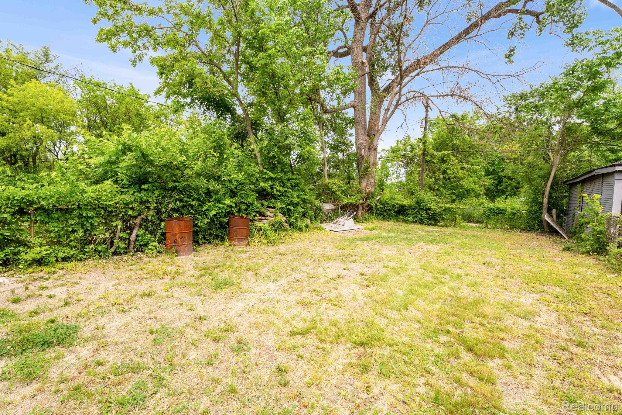 Detroit City, Michigan 48238, United States, 2 Bedrooms Bedrooms, ,1 BathroomBathrooms,Residential,Active,154041