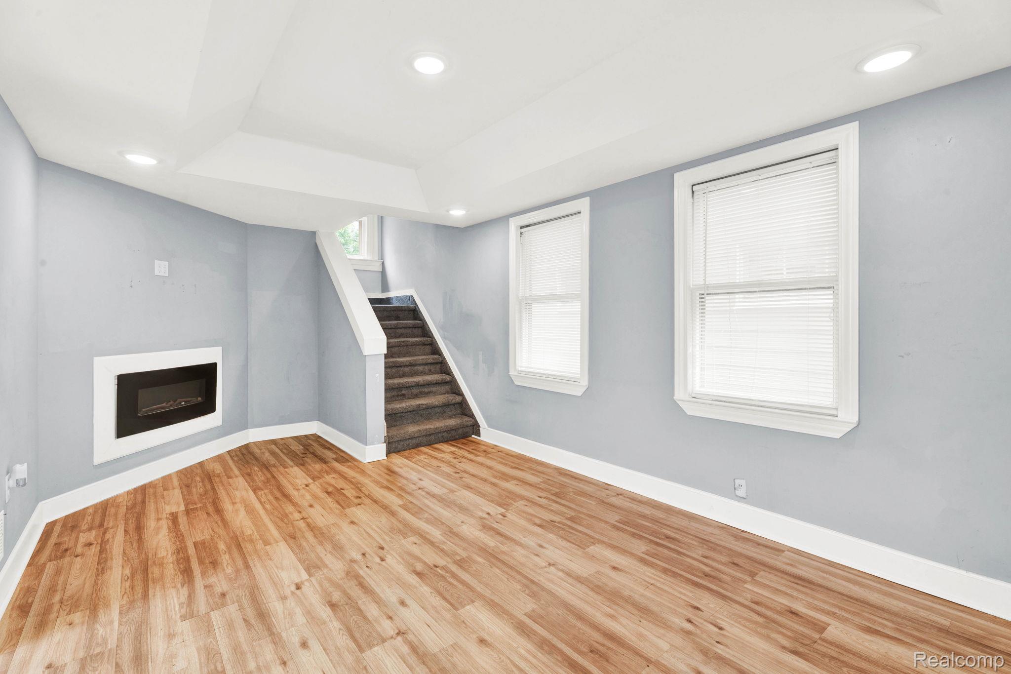 Detroit City, Michigan 48238, United States, 2 Bedrooms Bedrooms, ,1 BathroomBathrooms,Residential,Active,154041