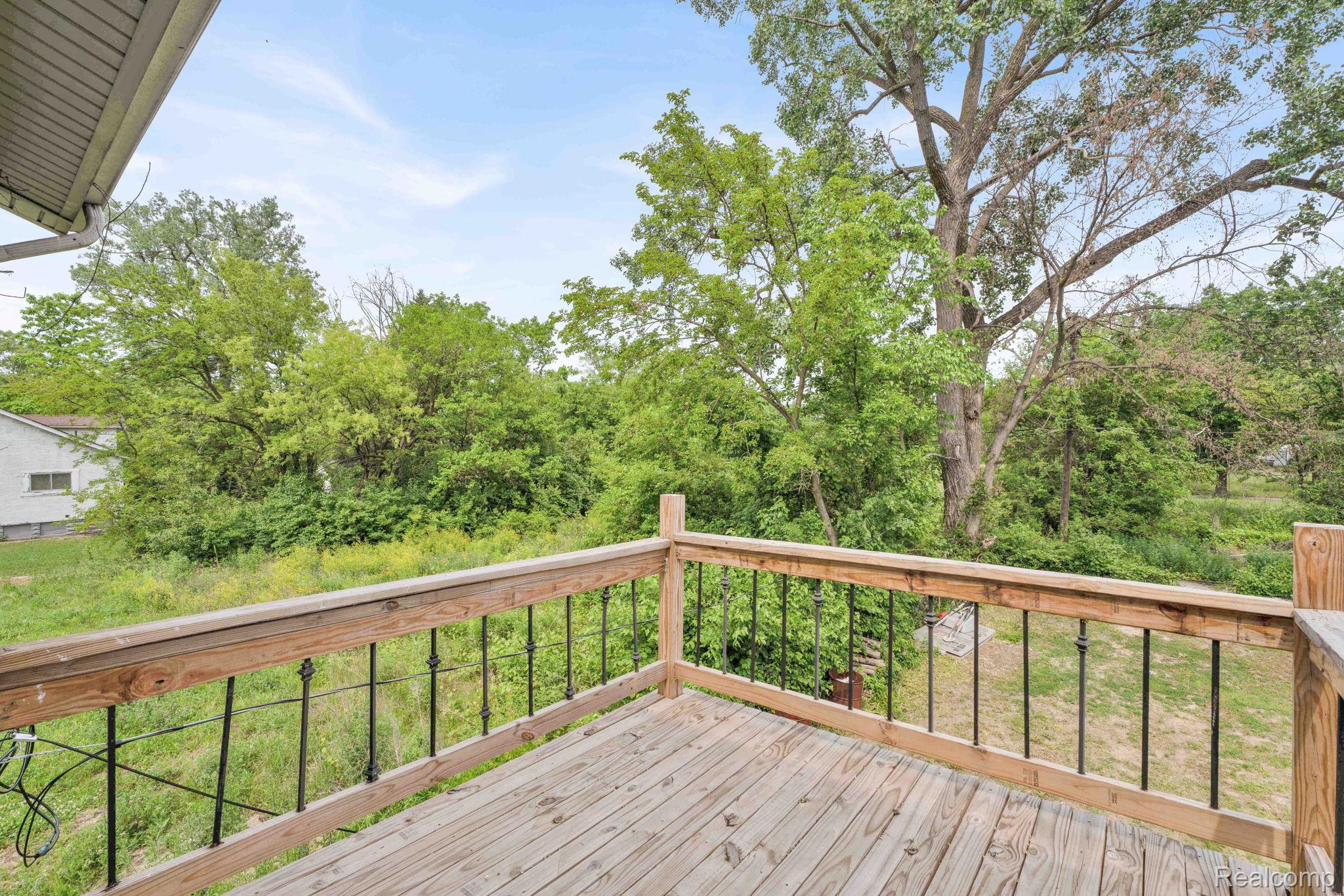 Detroit City, Michigan 48238, United States, 2 Bedrooms Bedrooms, ,1 BathroomBathrooms,Residential,Active,154041