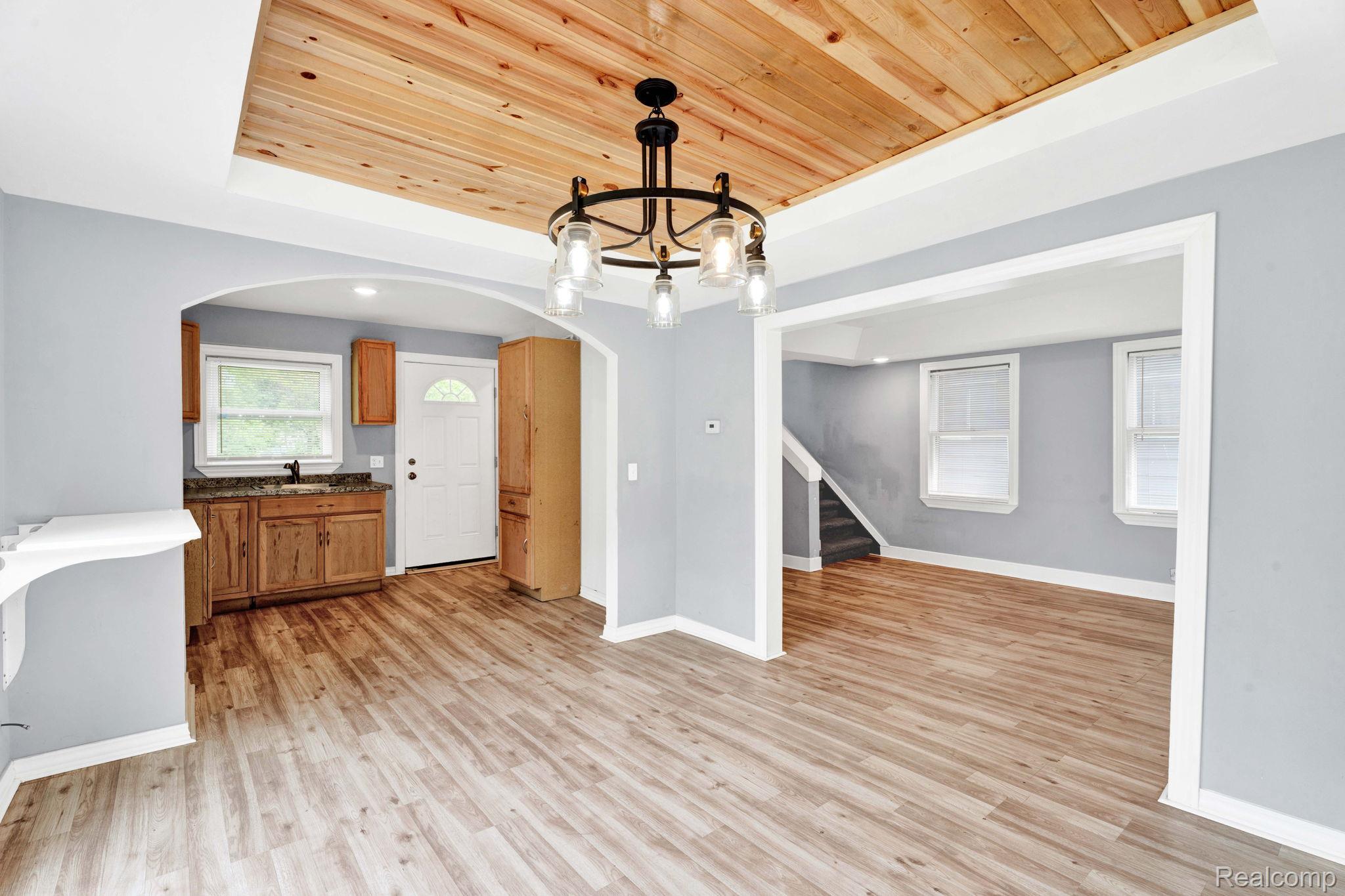 Detroit City, Michigan 48238, United States, 2 Bedrooms Bedrooms, ,1 BathroomBathrooms,Residential,Active,154041